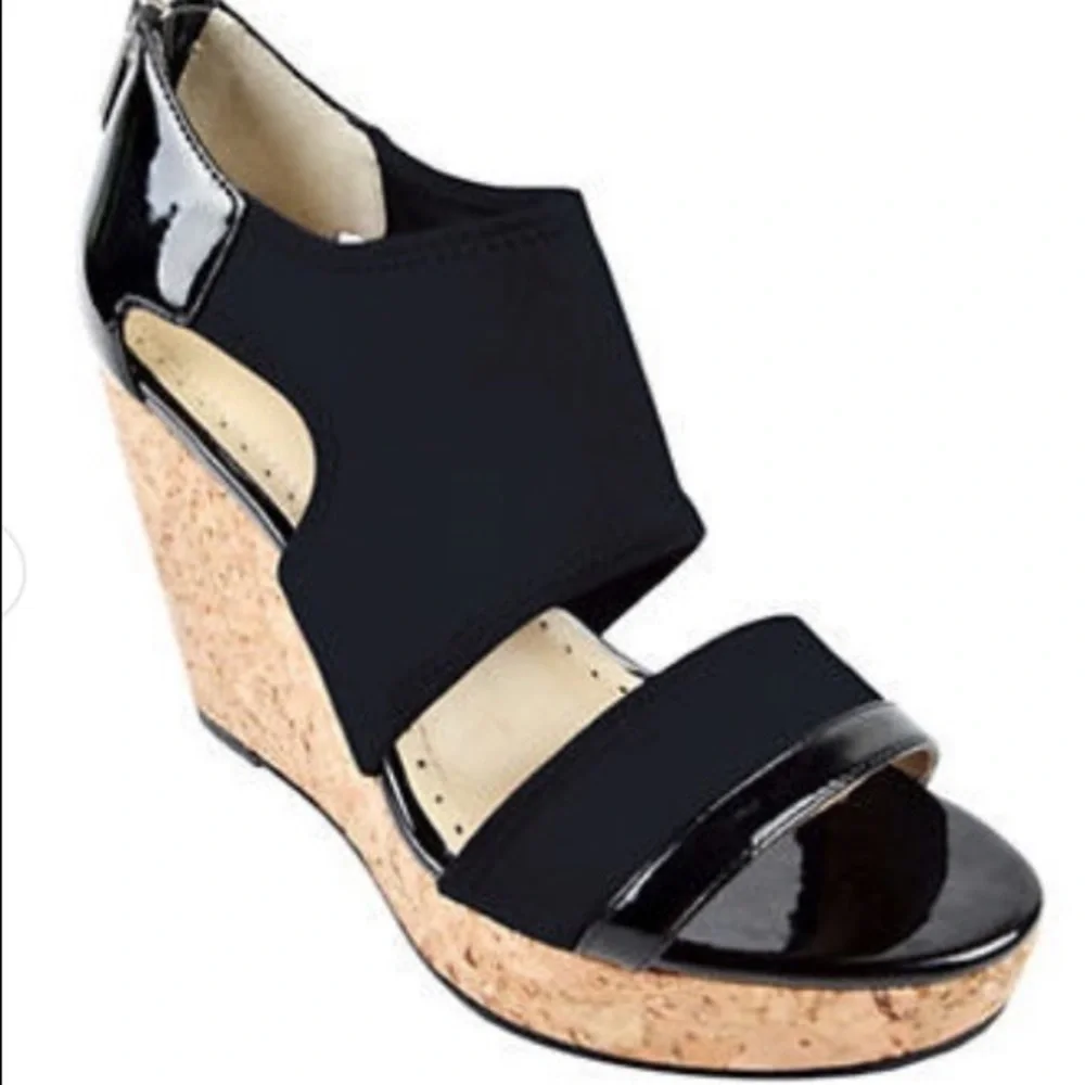 Adrienne Vittadini Black Chelle Cork Wedge Platform Heels Sandals Shoes Size 6.5 - Picture 1 of 9